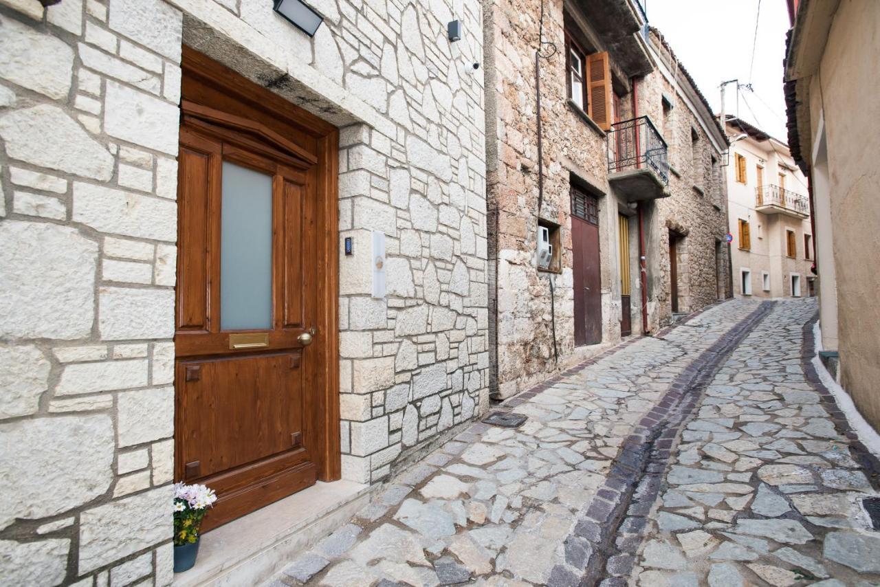 Blue Mountain Guesthouse By Seablue Arachova Luaran gambar
